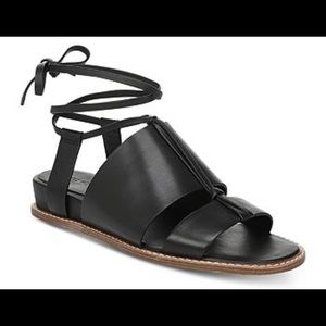 Vince Forester sandals size 6